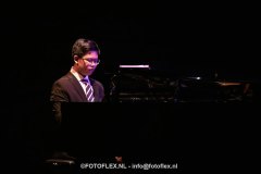 303-CopyrightFOTOFLEX.NL-08012025-DN-standard