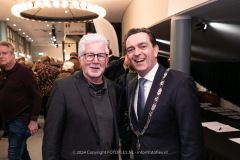 2074-CopyrightFOTOFLEX.NL-09012024